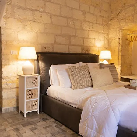 Dama Luxury Room Con Jacuzzi Bisceglie Exterior foto